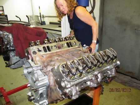 Pontiac 350 engine (8)